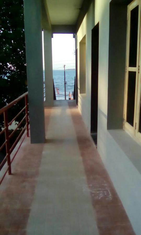 Sea View Holiday Home Малван Экстерьер фото