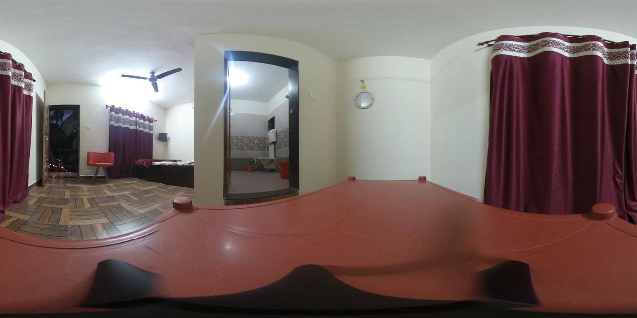 Sea View Holiday Home Малван Экстерьер фото