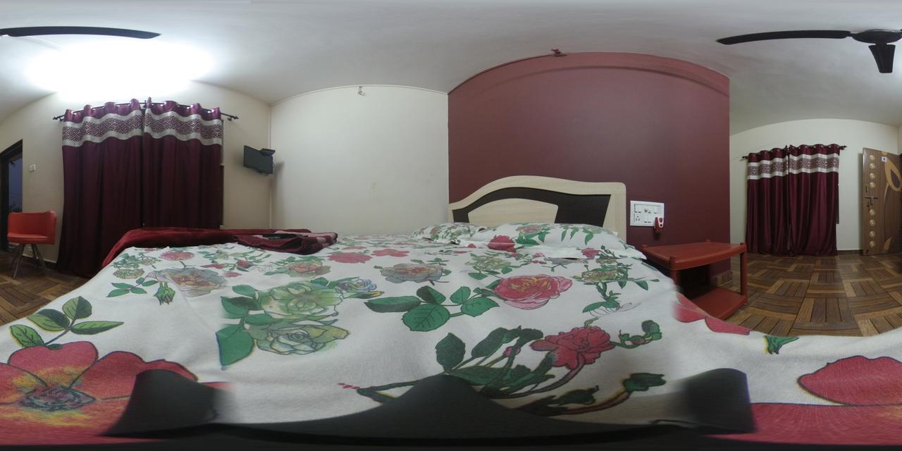 Sea View Holiday Home Малван Экстерьер фото